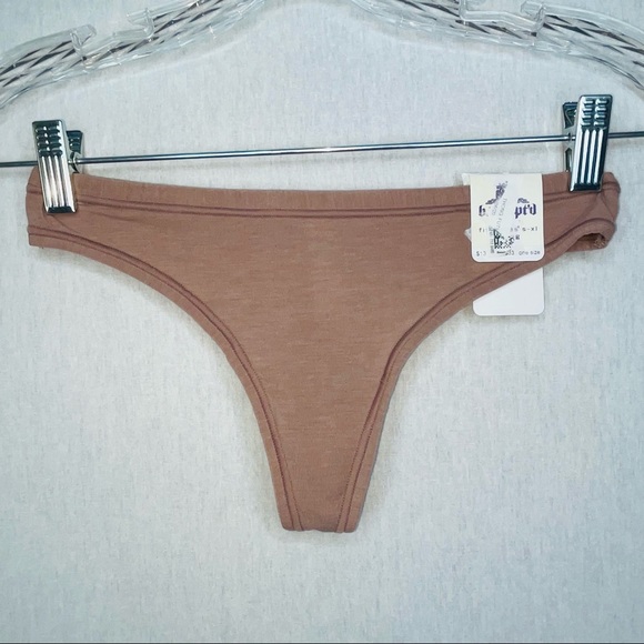 b.tempt'd Other - B.TEMPT'D BY WACOAL Future Foundation Ultra Soft Thong 976289